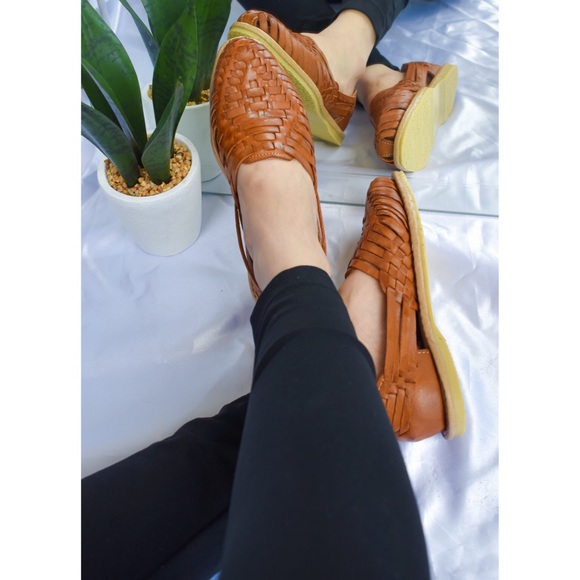 HUARACHITOS - CAMEL - Picture 3 of 3